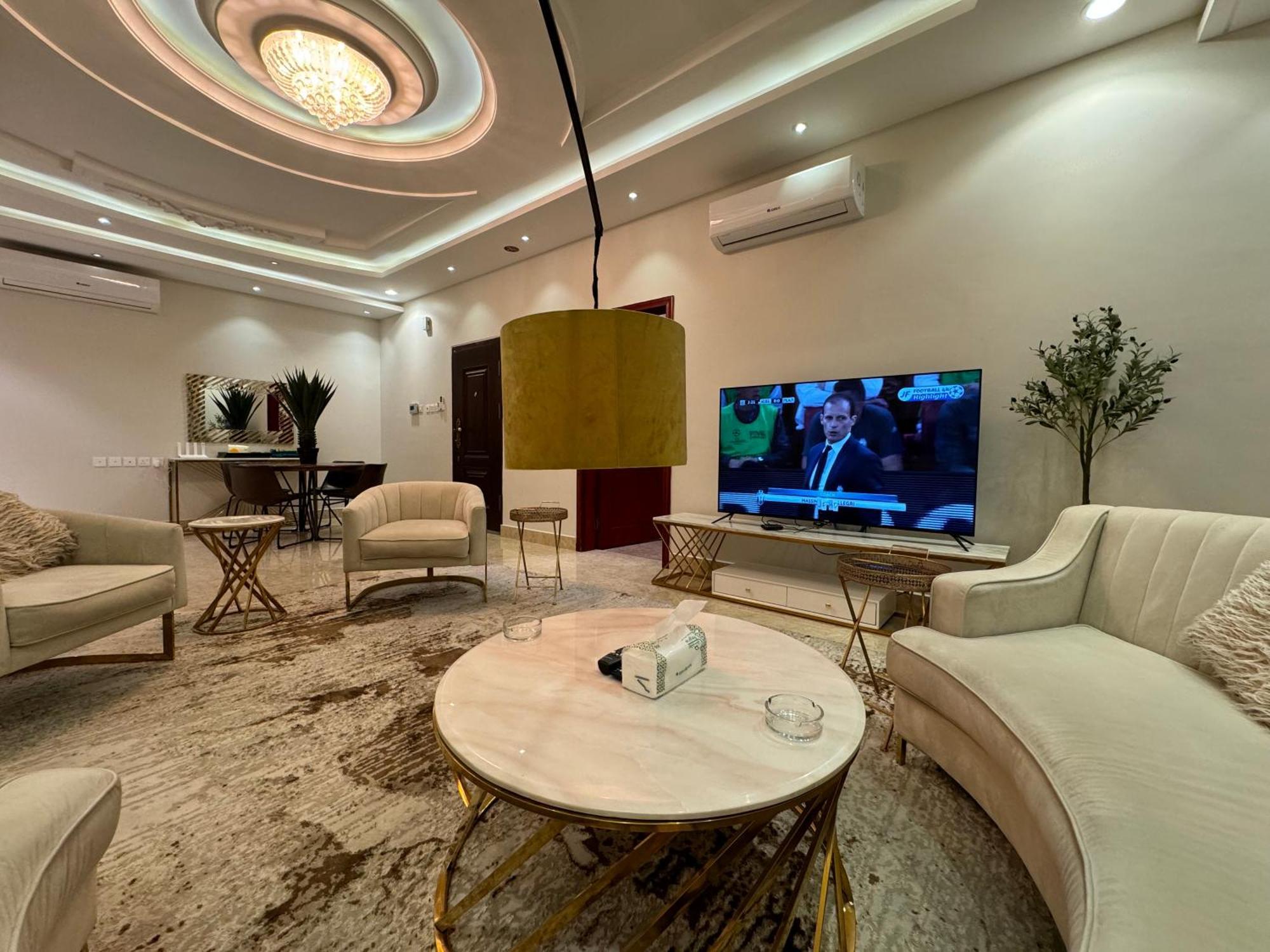 فاخرة غرفتين وصالة النرجس ١٩ Appartement Riyad